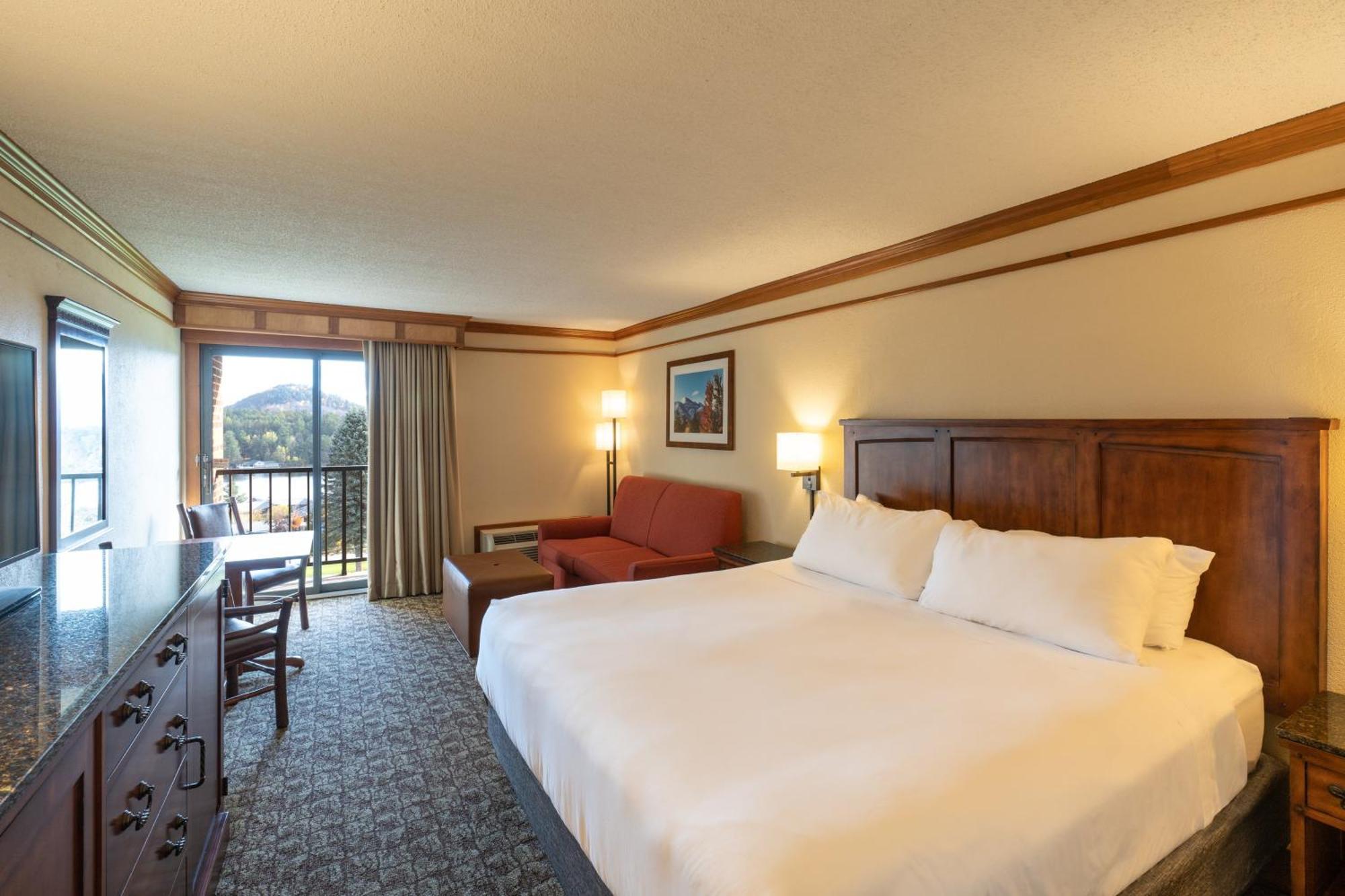 Crowne Plaza Lake Placid By Ihg Екстер'єр фото